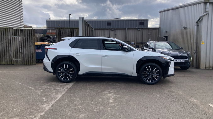 Toyota bZ4X 165kW Excel 73kWh 5dr Auto Electric Hatchback - Image 16